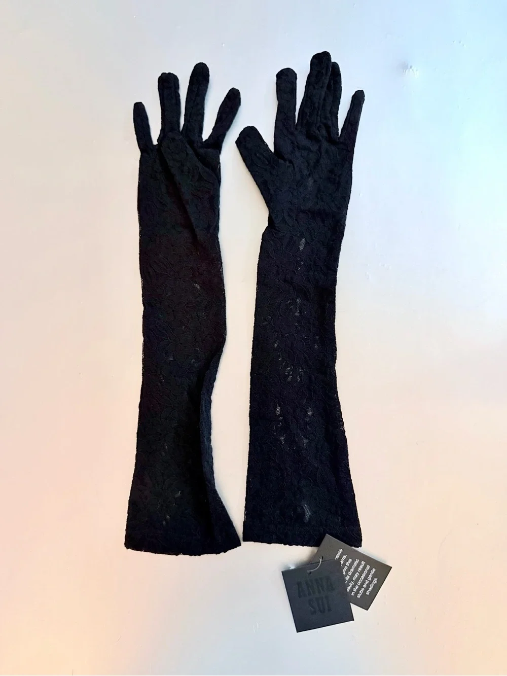 NWT Anna Sui Black Lace Elbow Length Opera Gloves